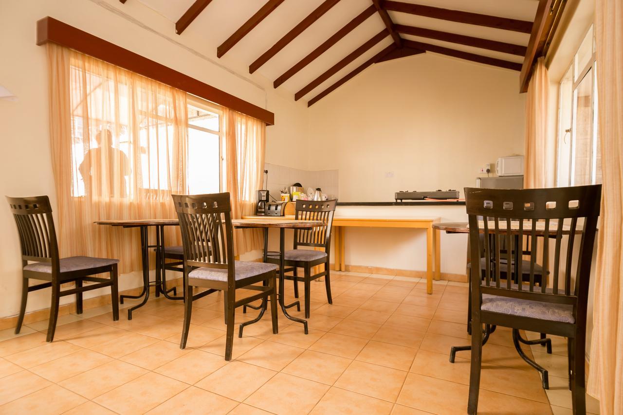 Palm Tree Bed And Breakfast نيروبي المظهر الخارجي الصورة
