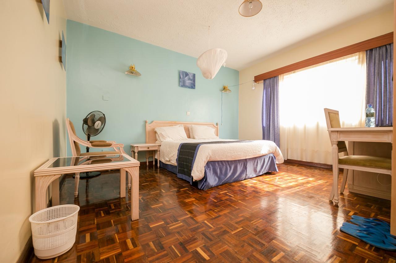Palm Tree Bed And Breakfast نيروبي المظهر الخارجي الصورة